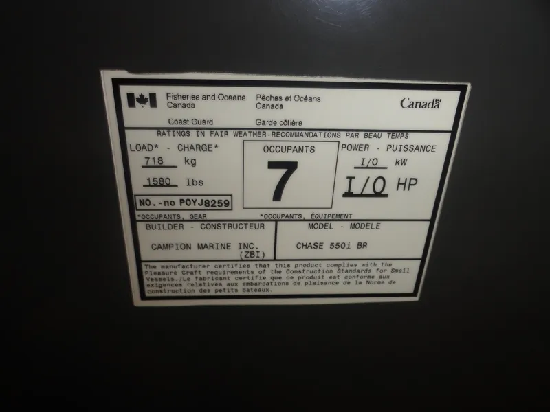 Slide: The Image of Label on 2005 Campion Chase 550I BR boat, showing specifications and capacity details. - 10