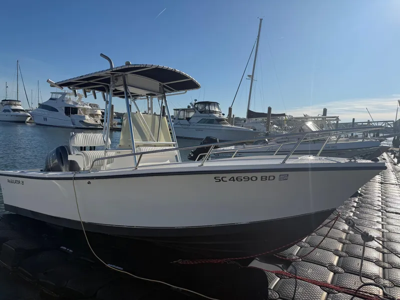 Slide: The Image of Regulator Marine 21 Center Console 1996 - 3