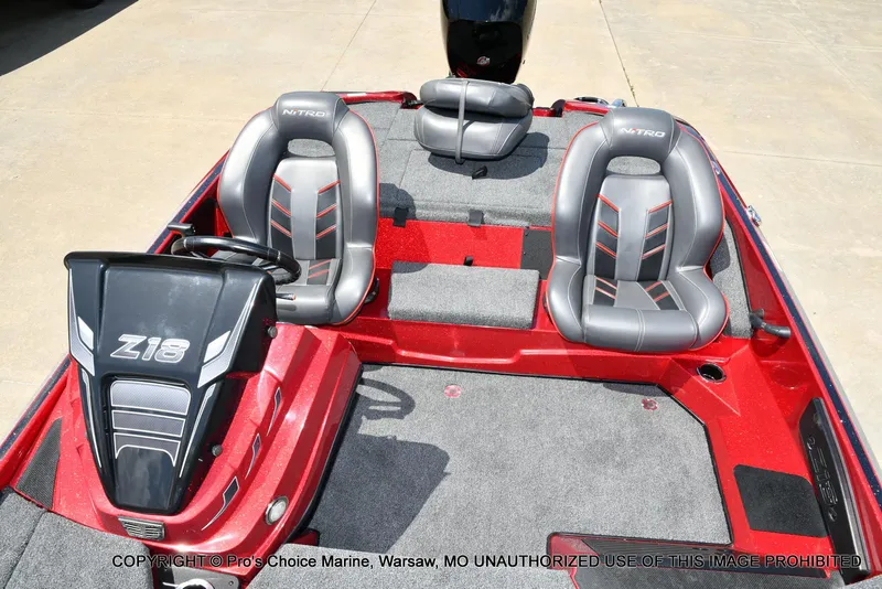 Slide: The Image of Nitro Z18 w/150 Mercury Pro-XS 4 Stroke 2021 - 53