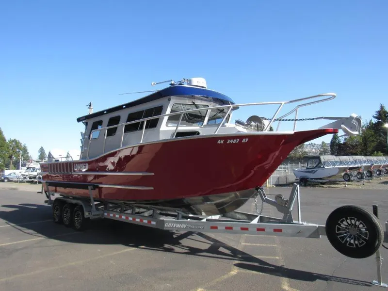 Slide: The Image of North River 32 Endurance 2026 - 7