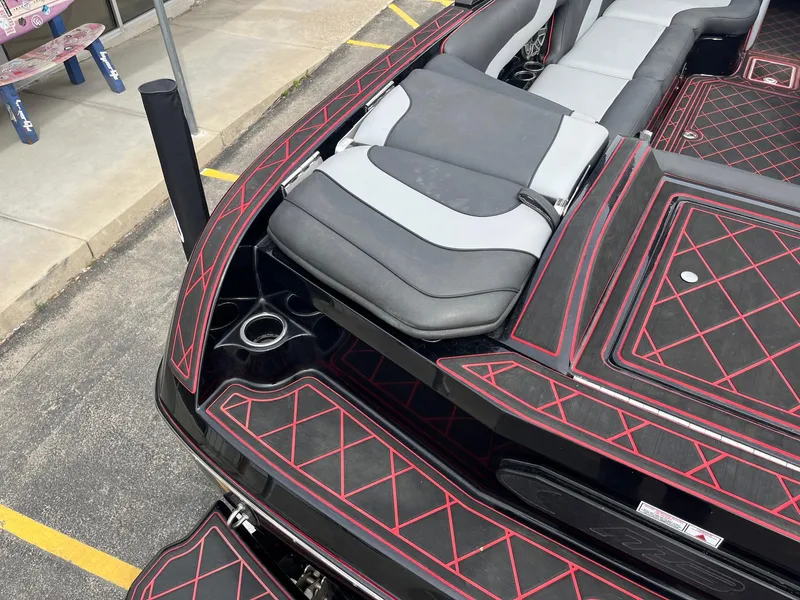 Slide: The Image of MB Tomcat F22 2022 - 17