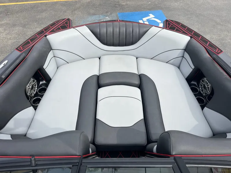 Slide: The Image of MB Tomcat F22 2022 - 33