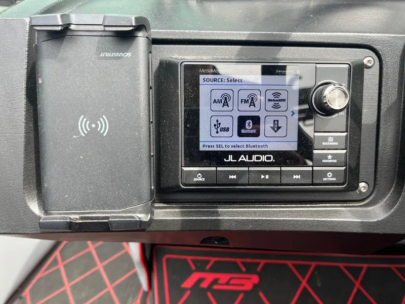 Slide: The Image of MB Tomcat F22 2022 - 36