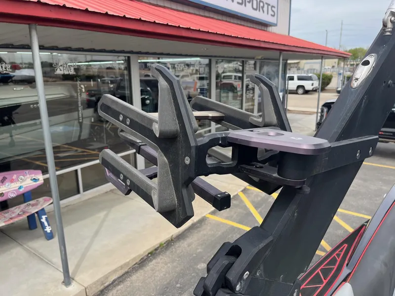 Slide: The Image of MB Tomcat F22 2022 - 43