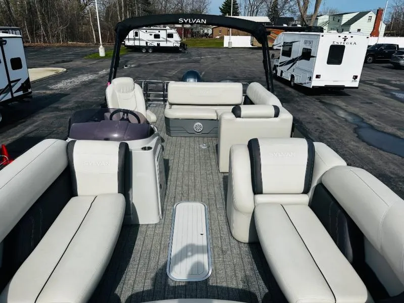Slide: The Image of 2021 L-Series L5 CLZ pontoon boat with spacious seating and modern design. - 5
