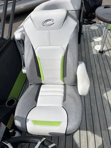 Slide: The Image of Crest 230 Caliber SLC 2016 - 12