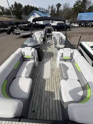 Slide: The Image of Crest 230 Caliber SLC 2016 - 8