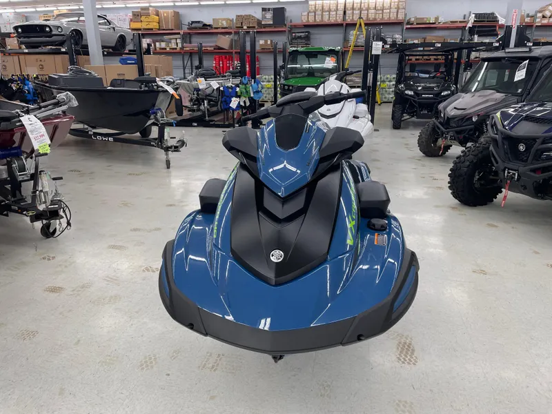 Slide: The Image of 2025 Yamaha WaveRunner VX Cruiser HO in showroom, front view. - 3