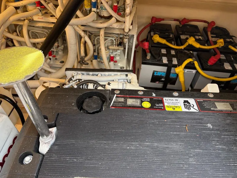 Slide: The Image of Tiara 4300 Sovran 2008 - 39