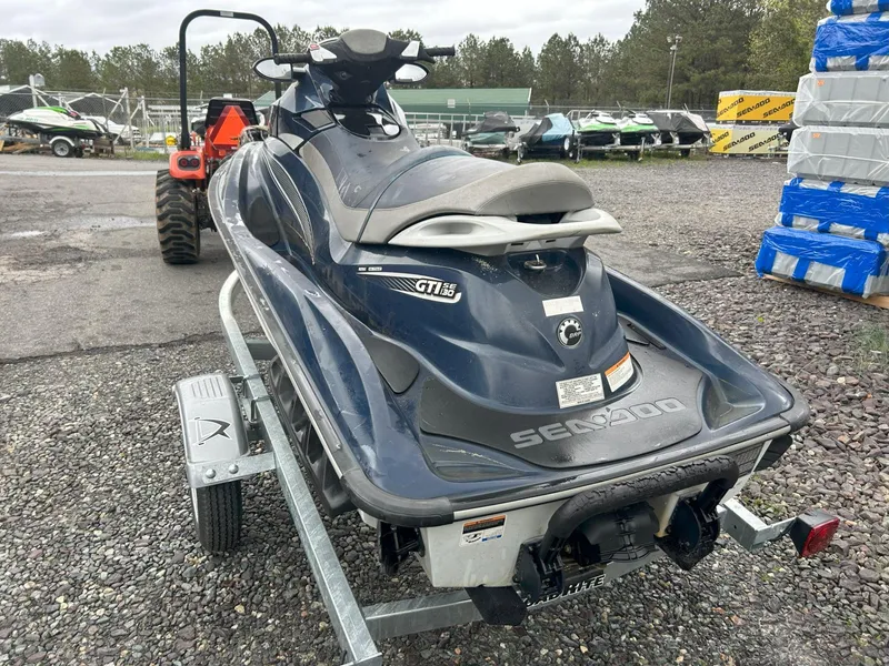 Slide: The Image of Sea-Doo GTI SE 130 2010 - 17