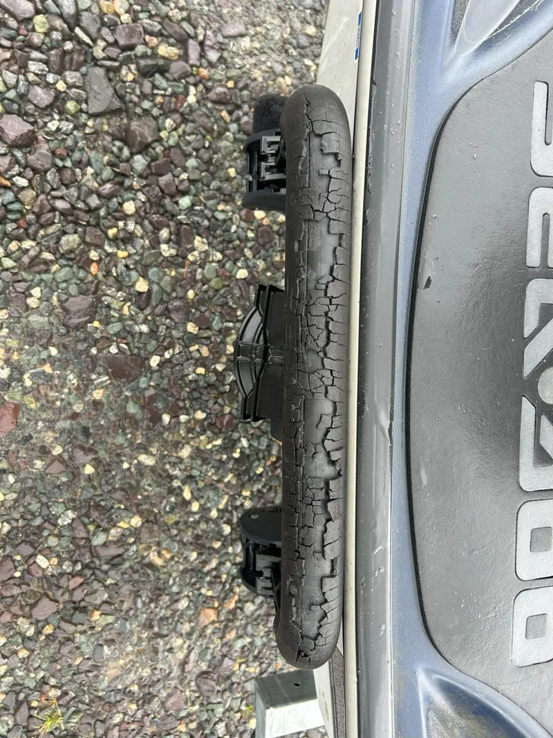 Slide: The Image of Sea-Doo GTI SE 130 2010 - 18