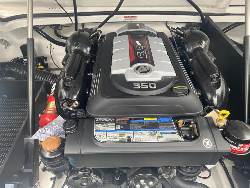 Slide: The Image of 2025 Monterey 278 Super Sport engine compartment with Mercury 350 engine. - 12