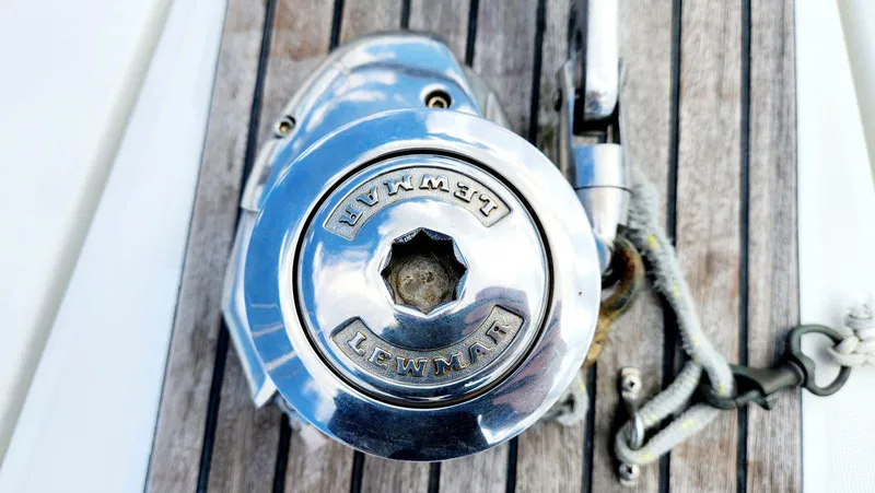 Slide: The Image of Beneteau Swift Trawler 34 2011 - 14