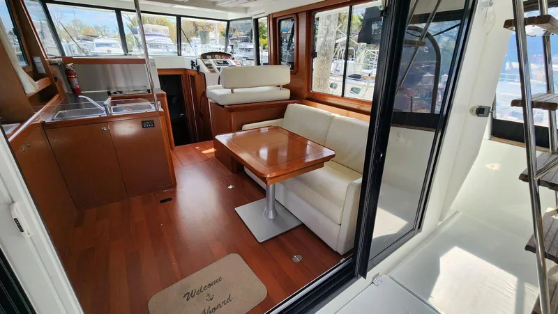 Slide: The Image of Beneteau Swift Trawler 34 2011 - 27