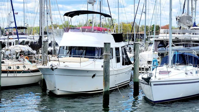 Slide: The Image of Beneteau Swift Trawler 34 2011 - 3