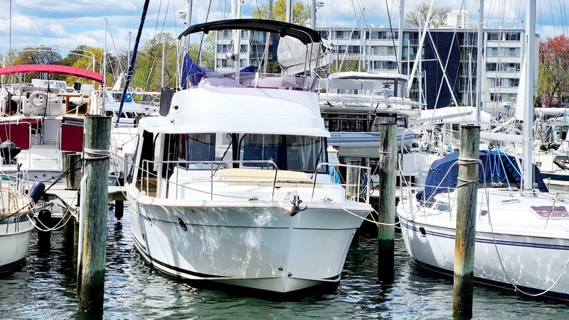 Slide: The Image of Beneteau Swift Trawler 34 2011 - 4