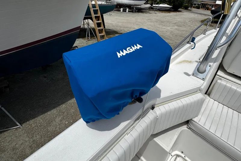 Slide: The Image of 2001 Stamas 310 Express - 25