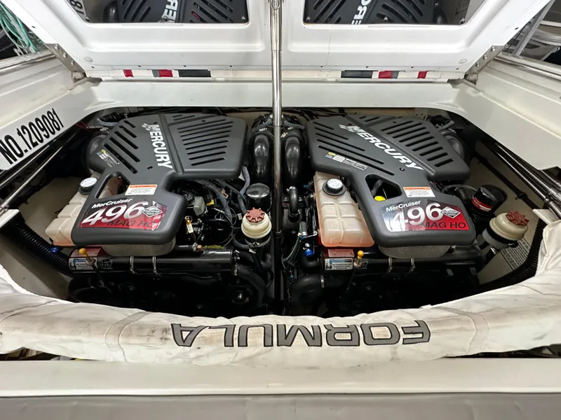 Slide: The Image of Twin Mercury 496 MAG HO engines in a 2008 Formula 353 FASTech boat. - 25