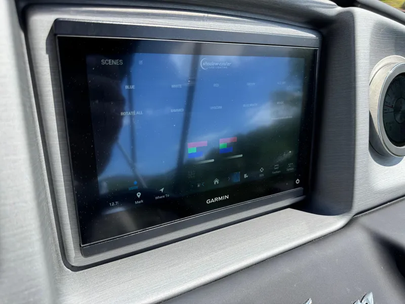 Slide: The Image of Garmin display on 2025 JC Neptoon Sport 23TT DSL boat dashboard. - 18