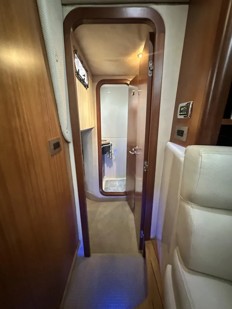 Slide: The Image of Chris-Craft Roamer 40 2007 - 57