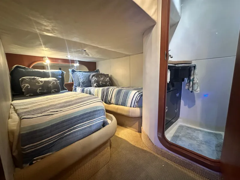 Slide: The Image of Chris-Craft Roamer 40 2007 - 59