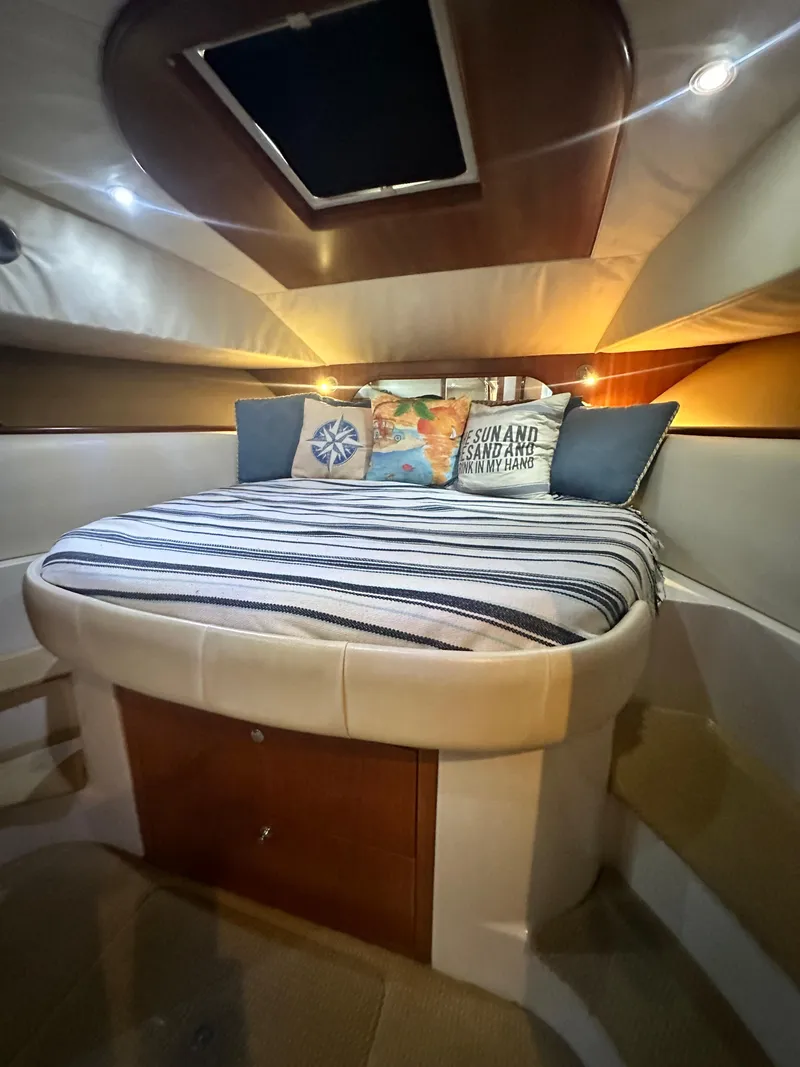 Slide: The Image of Chris-Craft Roamer 40 2007 - 72