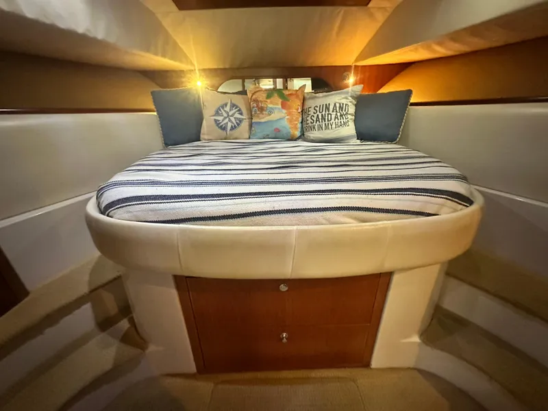 Slide: The Image of Chris-Craft Roamer 40 2007 - 74