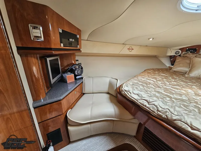 Slide: The Image of Fountain 48 Express Cruiser 2006 - 73