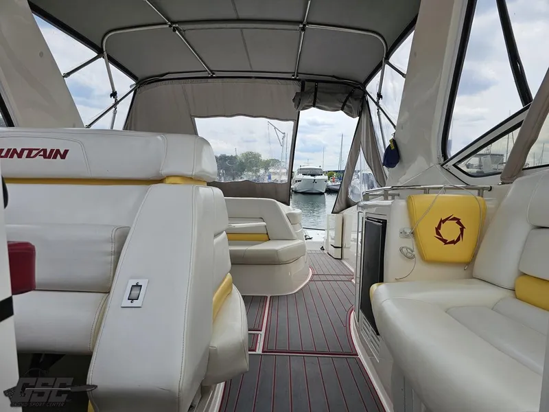 Slide: The Image of Fountain 48 Express Cruiser 2006 - 84