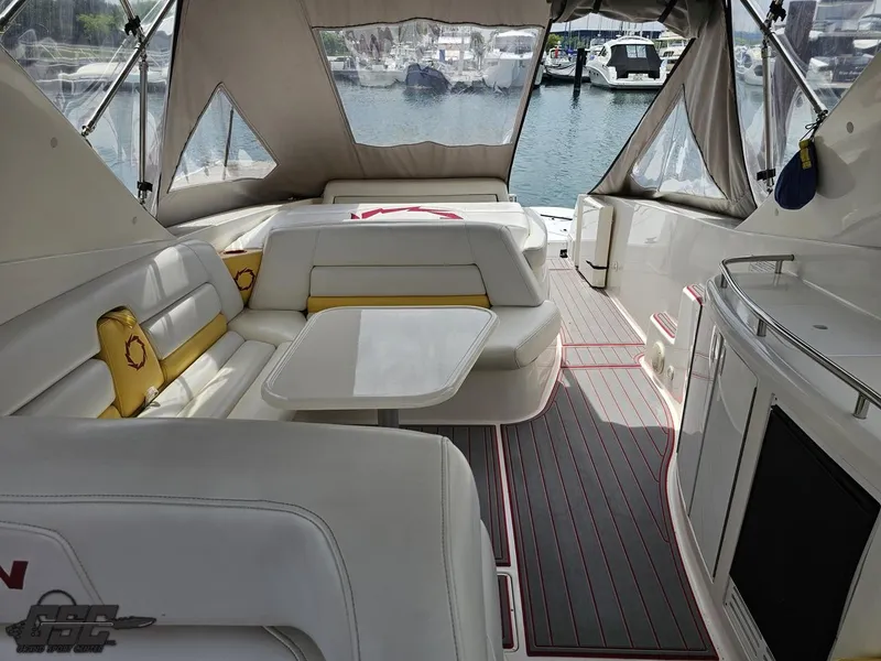 Slide: The Image of Fountain 48 Express Cruiser 2006 - 87