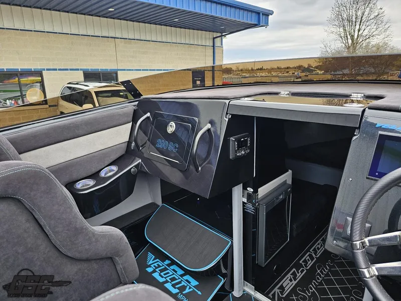 Slide: The Image of Velocity 290SC Signature Series 2022 - 52