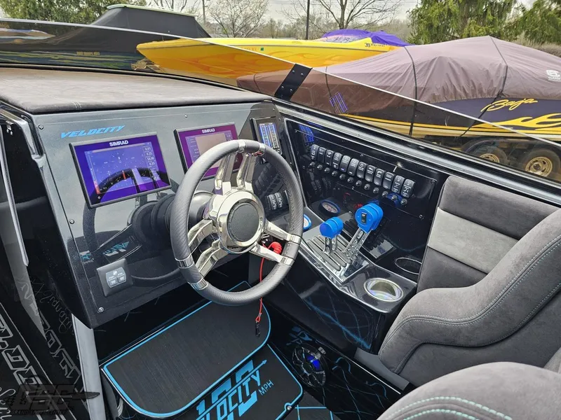 Slide: The Image of Velocity 290SC Signature Series 2022 - 59