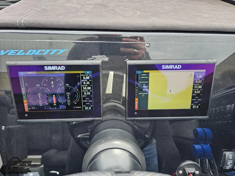 Slide: The Image of Velocity 290SC Signature Series 2022 - 61