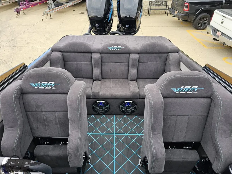 Slide: The Image of Velocity 290SC Signature Series 2022 - 70