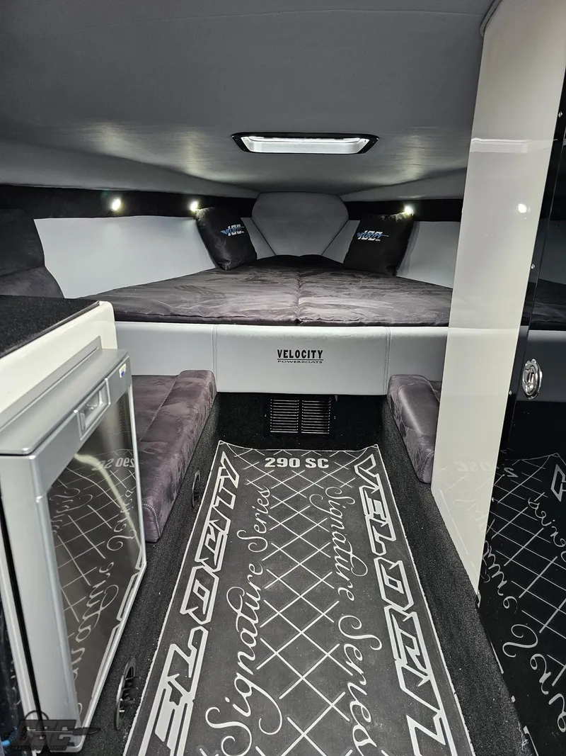 Slide: The Image of Velocity 290SC Signature Series 2022 - 74