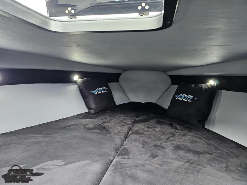 Slide: The Image of Velocity 290SC Signature Series 2022 - 81