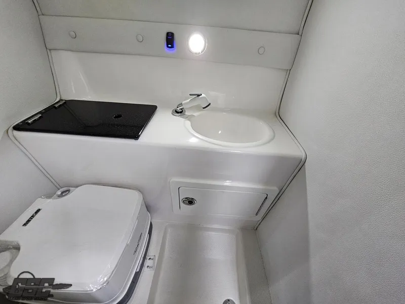 Slide: The Image of Velocity 290SC Signature Series 2022 - 86