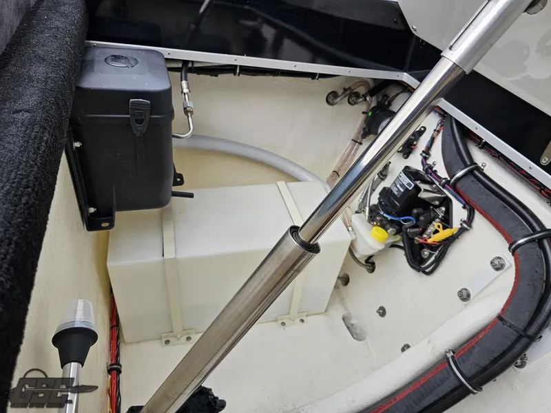 Slide: The Image of Velocity 290SC Signature Series 2022 - 98