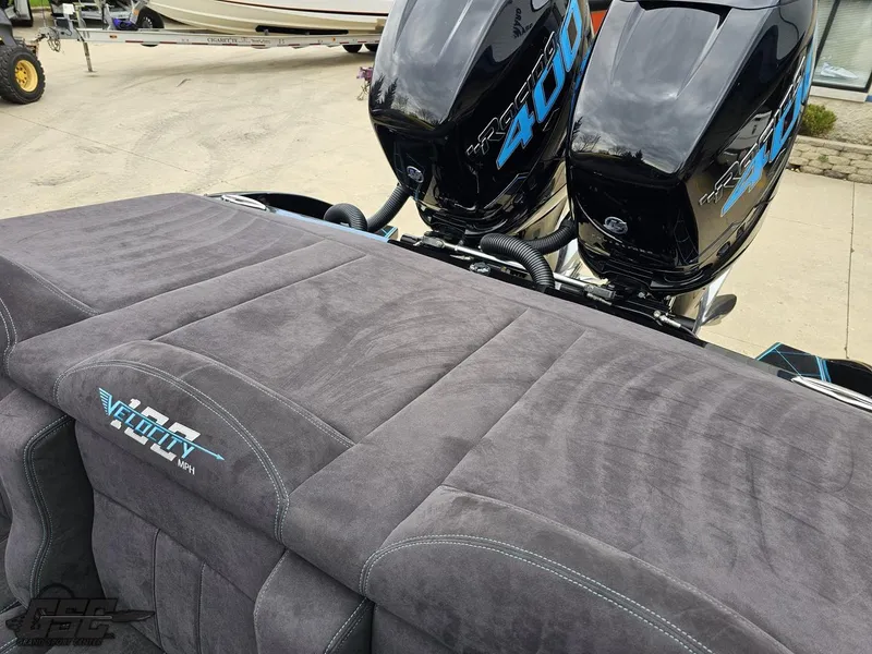 Slide: The Image of Velocity 290SC Signature Series 2022 - 99