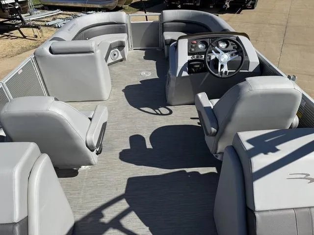 Slide: The Image of Bennington 22 SSRX 2022 - 10