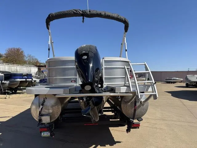 Slide: The Image of Bennington 22 SSRX 2022 - 4