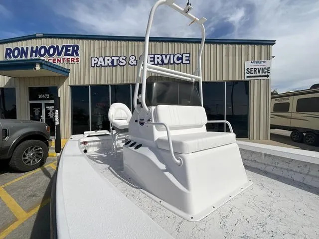 Slide: The Image of Majek 20 Xtreme 2025 - 11