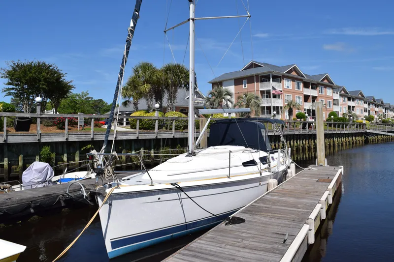 The Image of Hunter 33 2006 - 0