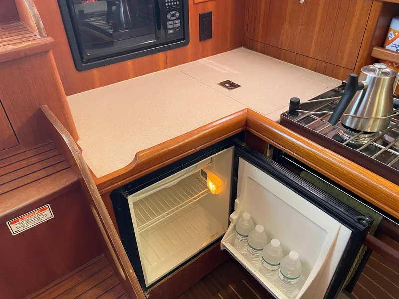 Slide: The Image of Hunter 33 2006 - 22