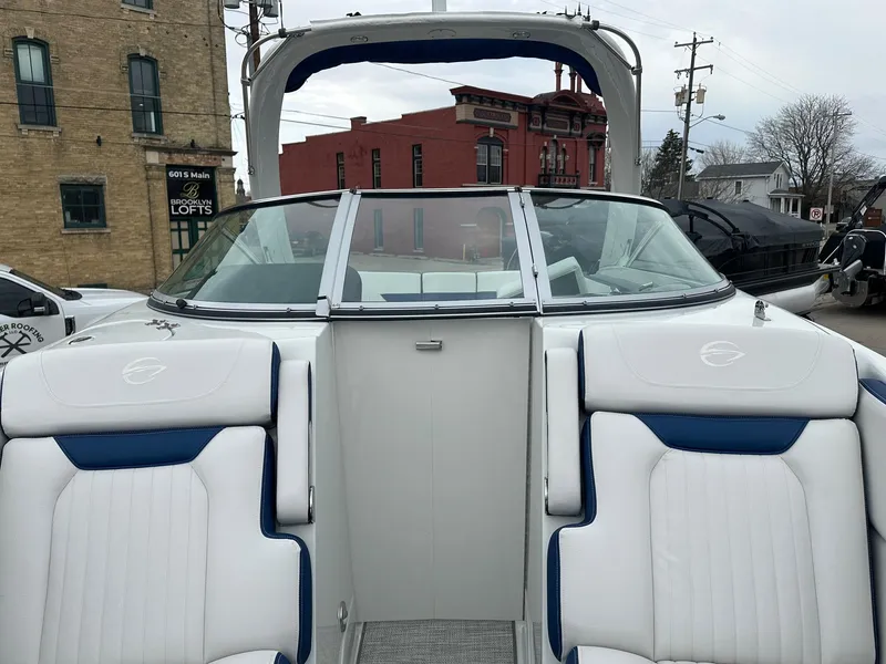 Slide: The Image of Crownline Boats SS Series 270 SS 2025 - 5