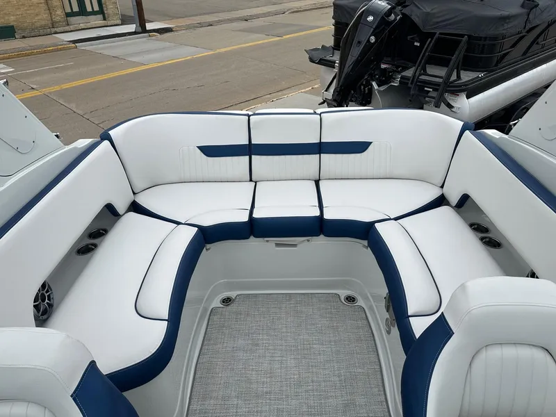 Slide: The Image of Crownline Boats SS Series 270 SS 2025 - 9