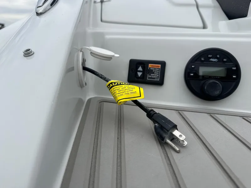 Slide: The Image of Crownline Boats SS Series 290 SS 2025 - 26