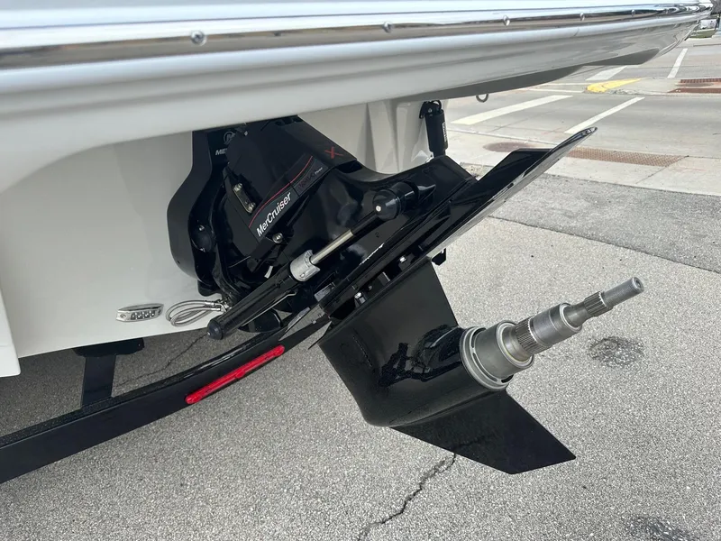 Slide: The Image of Crownline Boats SS Series 290 SS 2025 - 4