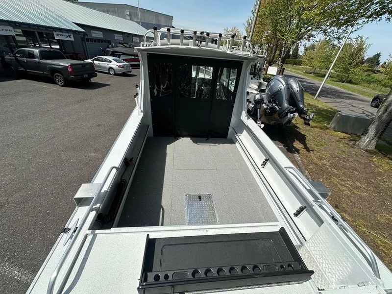 Slide: The Image of Boulton 24 Voyager Pro 2026 - 2