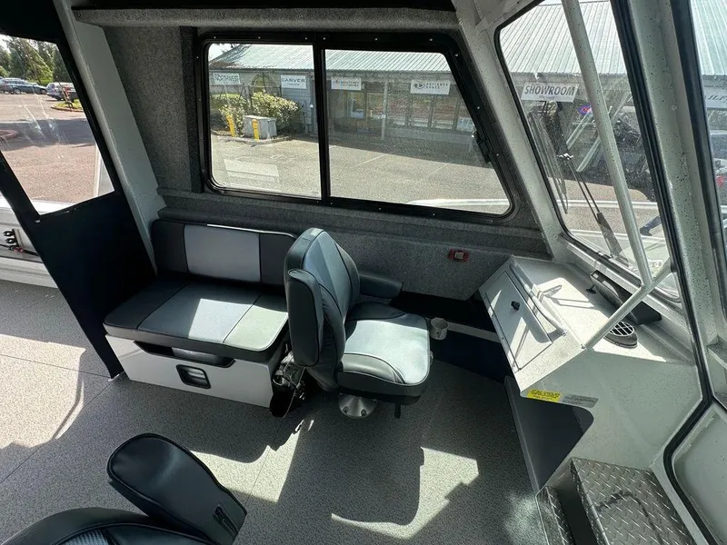 Slide: The Image of Boulton 24 Voyager Pro 2026 - 4